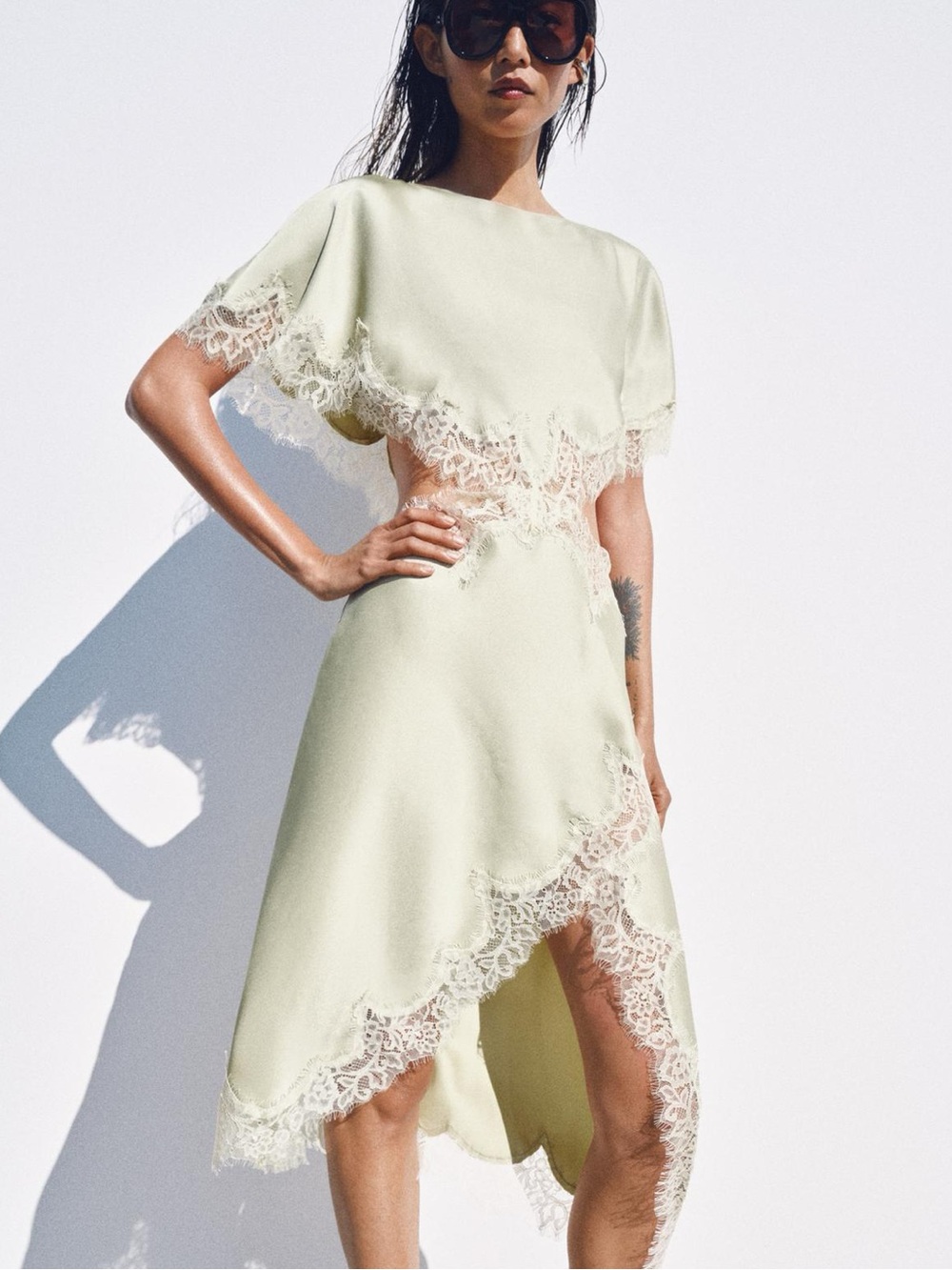 ZW COLLECTION CUT OUT LACE DRESS